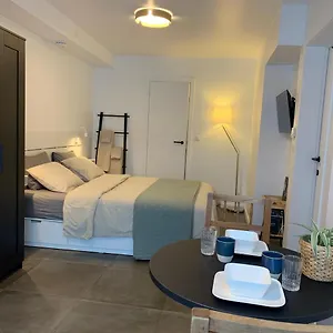https://homestay-gelijkvloers-comfort-room-met-zicht-op-de-tuin.bruges-hotels.info